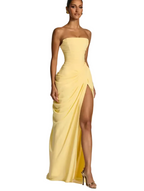 Vestido de Pierna Abierta